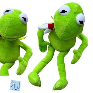Muppets Kermit the Frog Wearing Scarf 18" Plush
